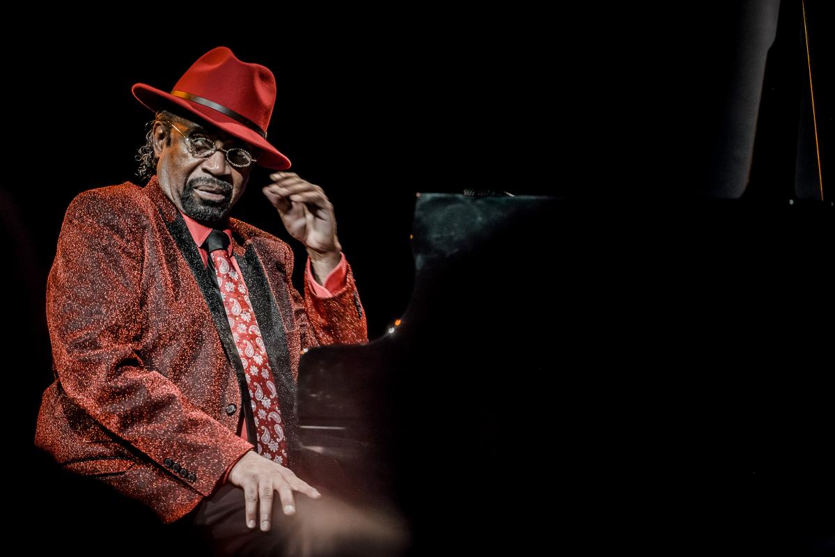 The Legendary Johnny O'Neal Trio