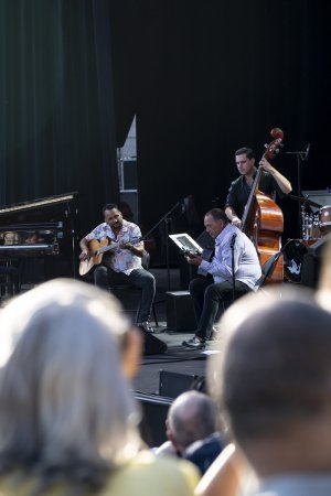 Stochelo & Mozes Rosenberg « The songs of Charlie Chaplin... and more! » (7)